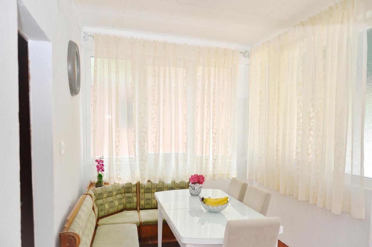 Apartman Stefan Kotor Buitenkant foto
