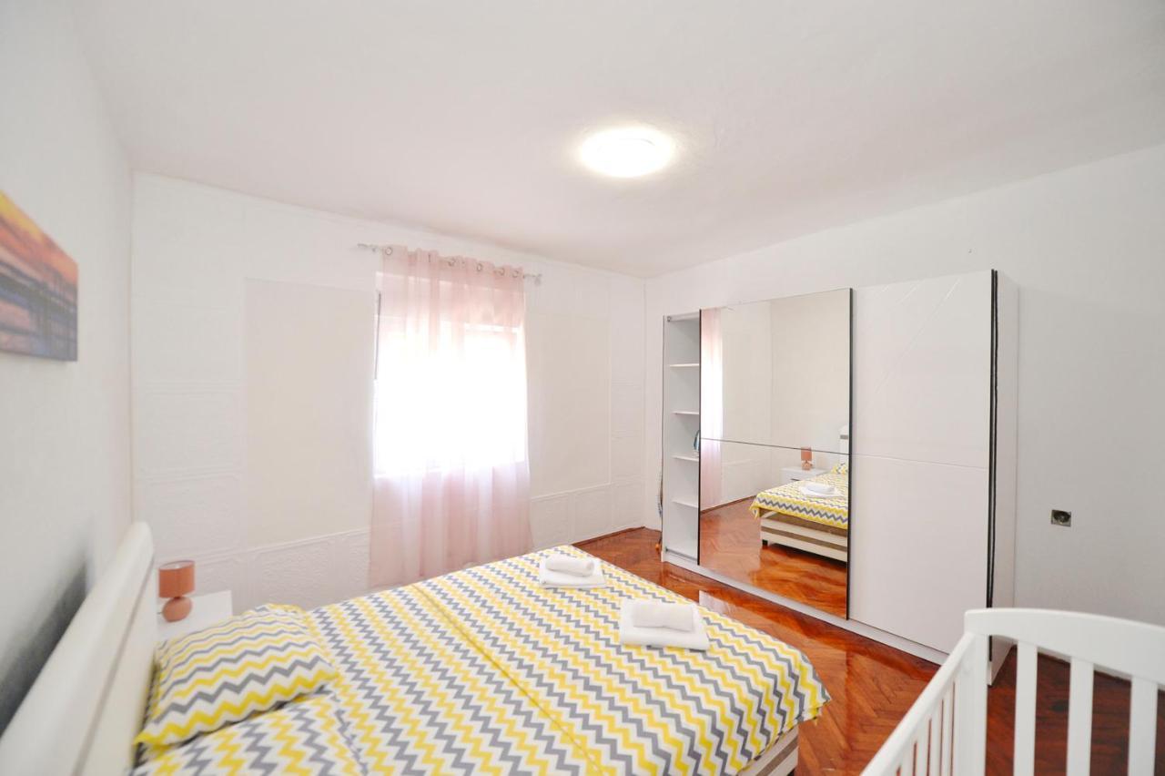Apartman Stefan Kotor Buitenkant foto